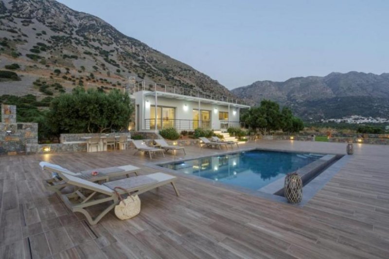 Kavousi Zum Verkauf auf Kreta, Kavousi: Villa mit großem Außenbereich Haus kaufen